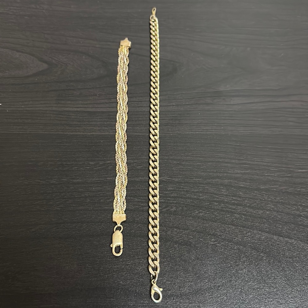 Gold bracelets set